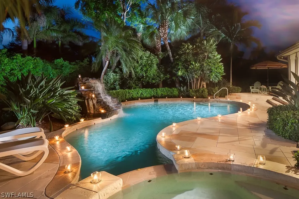 2750 Treasure Lane Naples FL 34102