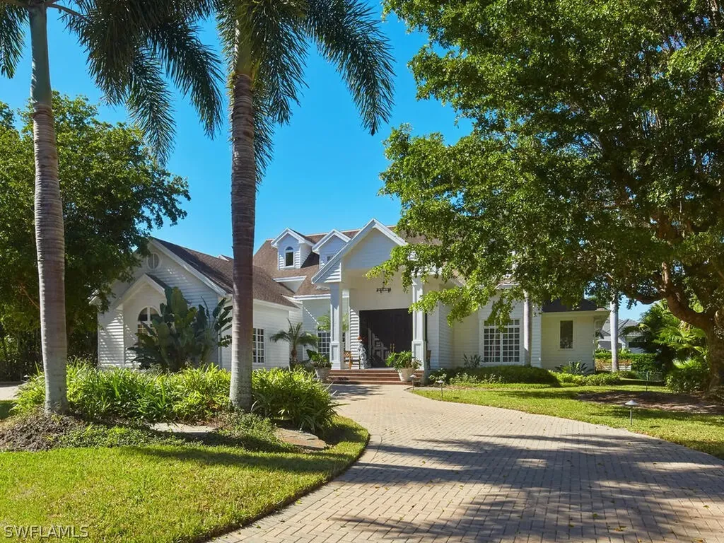 2750 Treasure Lane Naples FL 34102