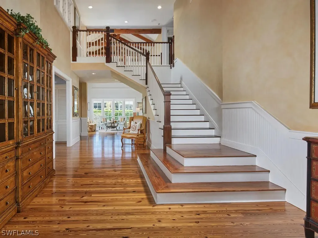 2750 Treasure Lane Naples FL 34102