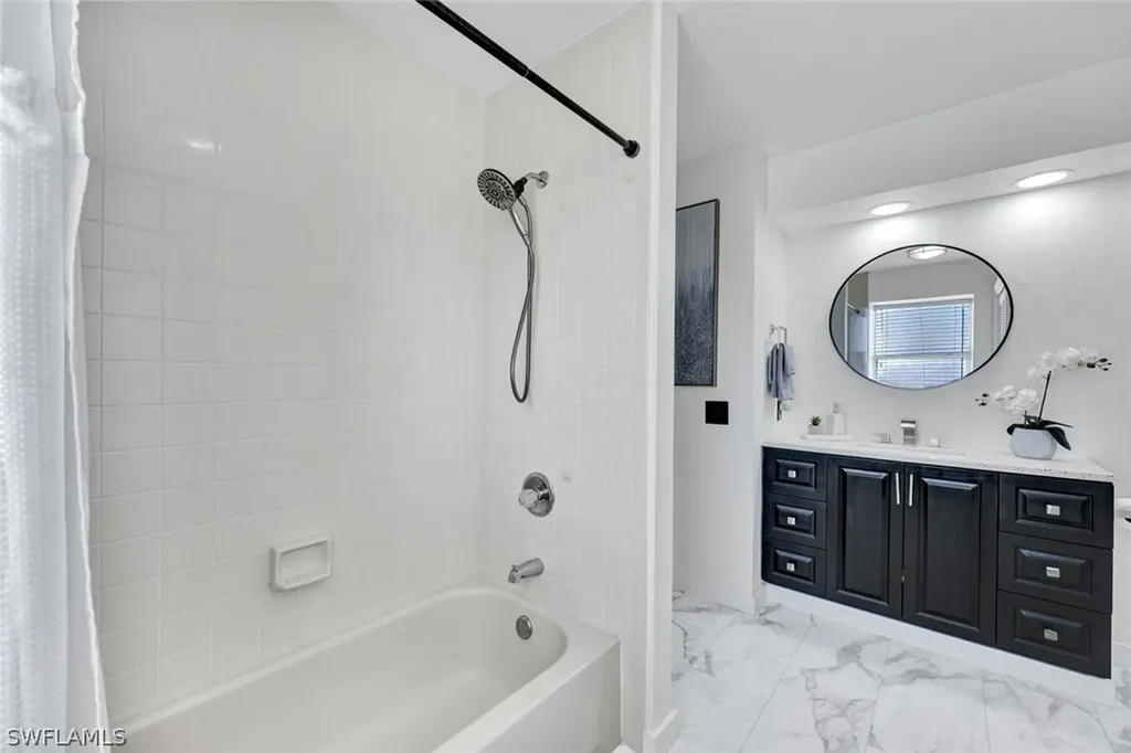 1599 Trafalgar Lane Naples FL 34116
