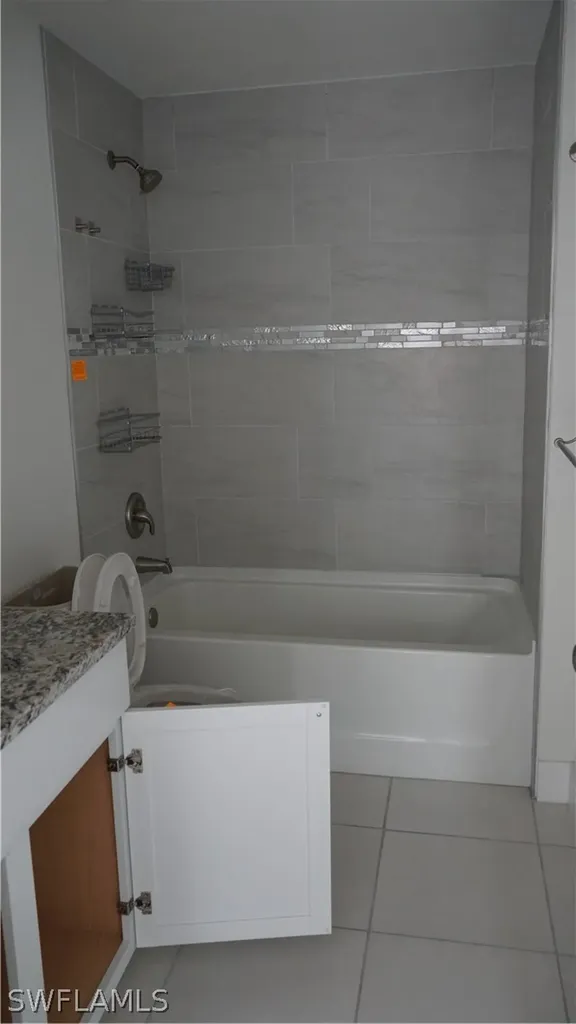 3918 NW 40th Terrace Cape Coral FL 33993