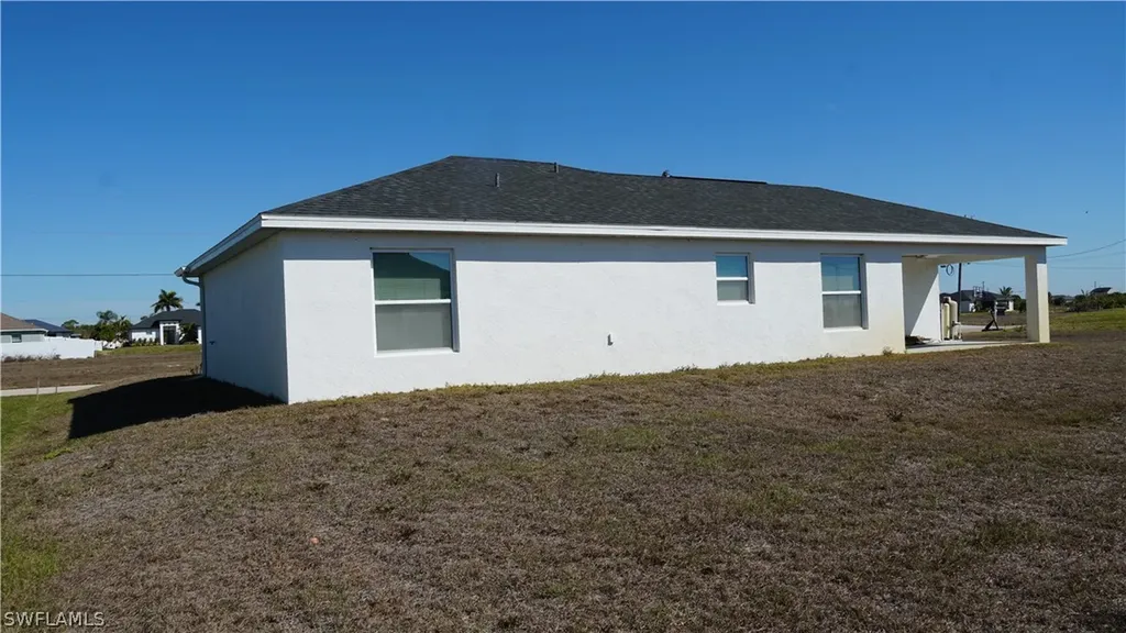 3918 NW 40th Terrace Cape Coral FL 33993
