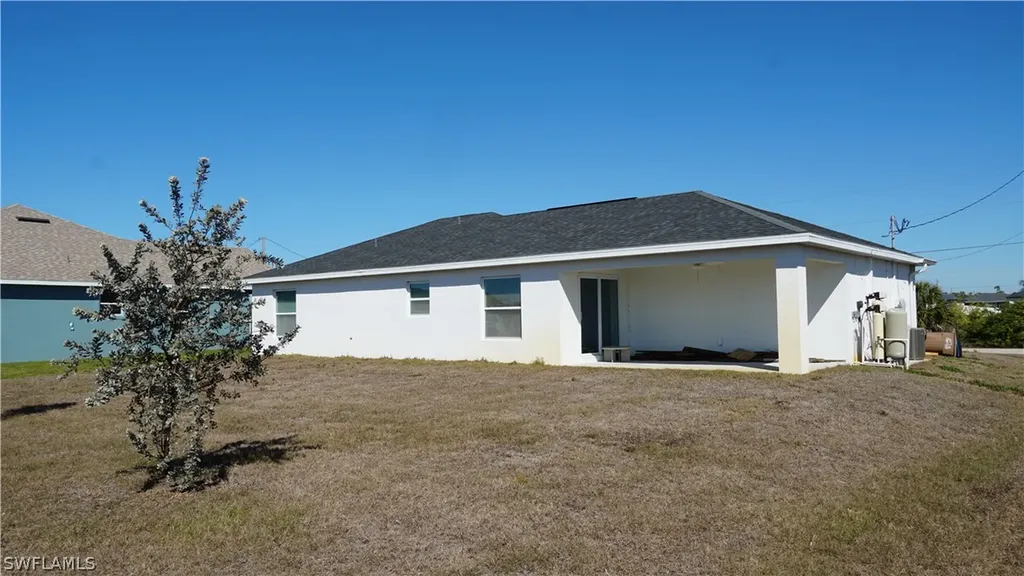 3918 NW 40th Terrace Cape Coral FL 33993