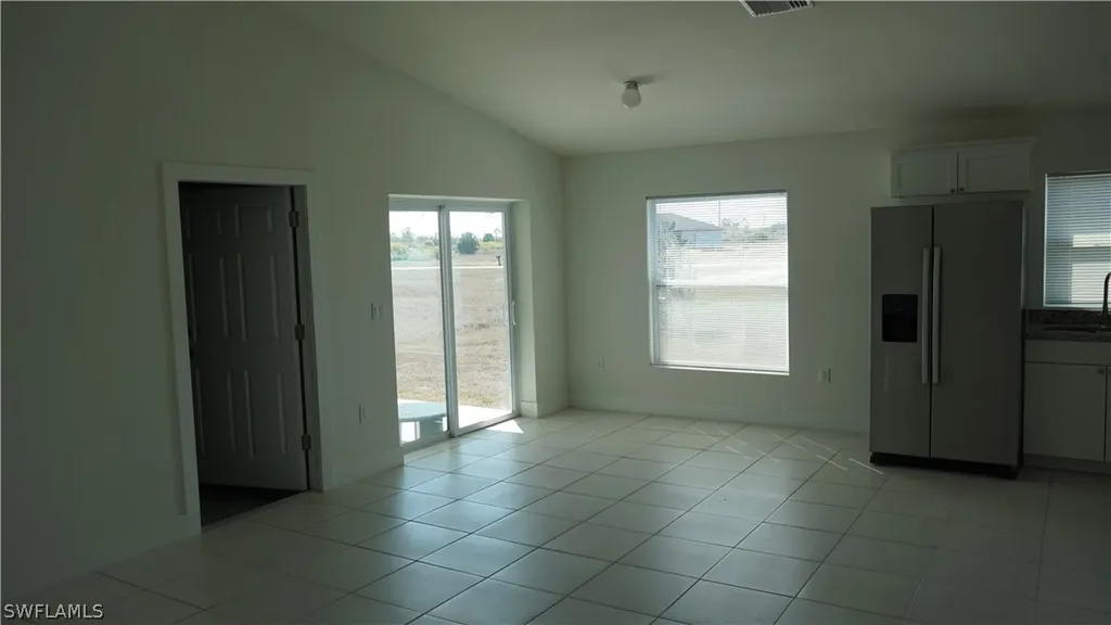 3918 NW 40th Terrace Cape Coral FL 33993