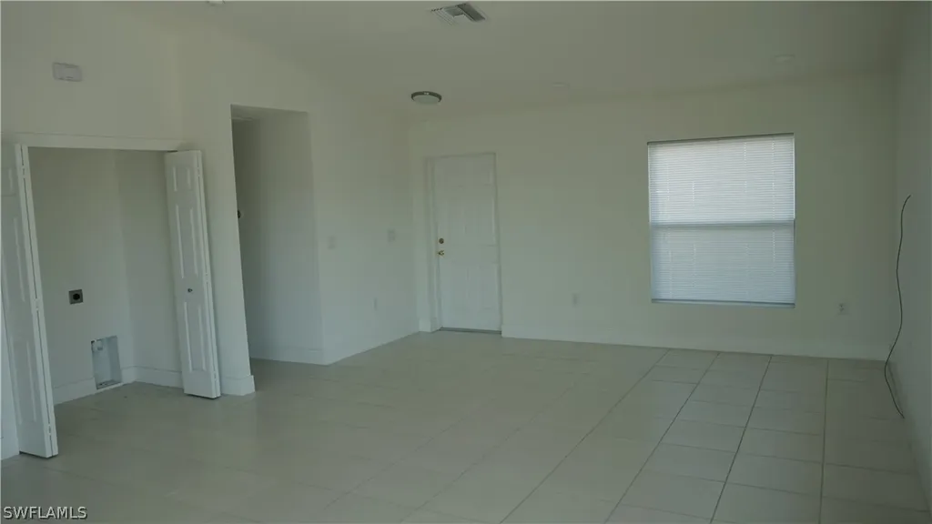 3918 NW 40th Terrace Cape Coral FL 33993