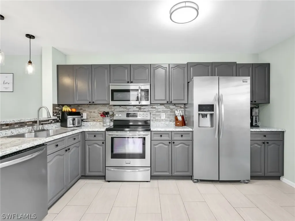 7749 Jewel Lane Naples FL 34109