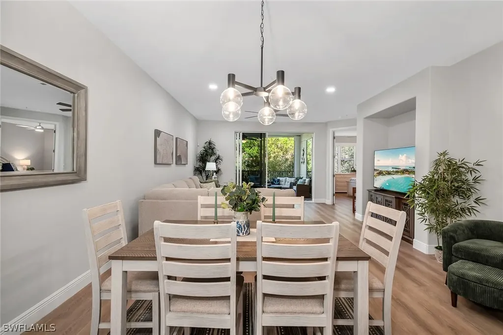 4843 Hampshire Court Naples FL 34112