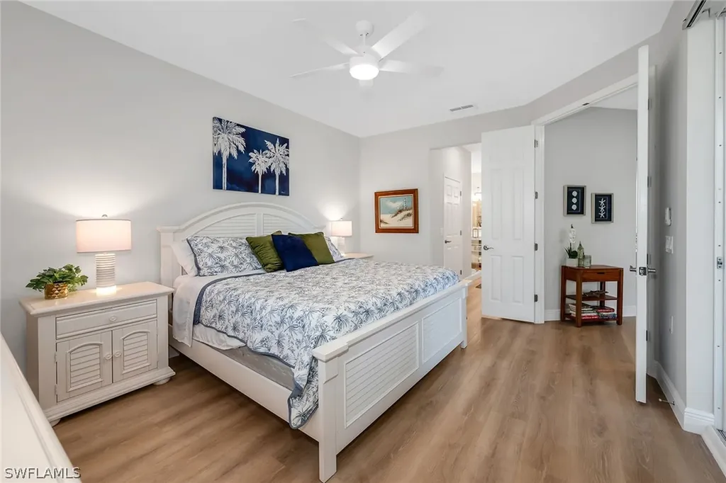 4843 Hampshire Court Naples FL 34112
