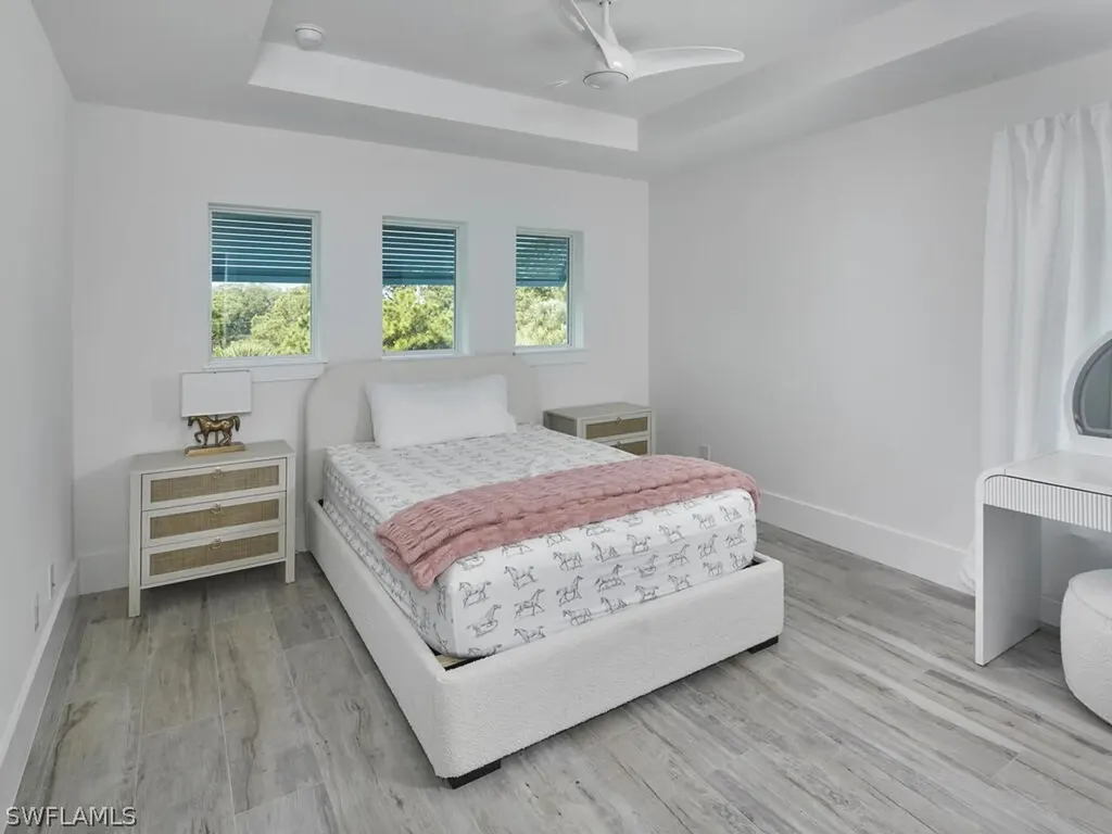 1448 10th Street N Naples FL 34102