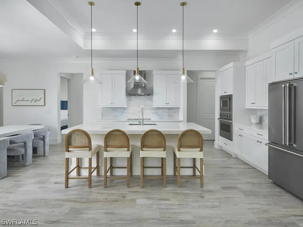 1448 10th Street N Naples FL 34102