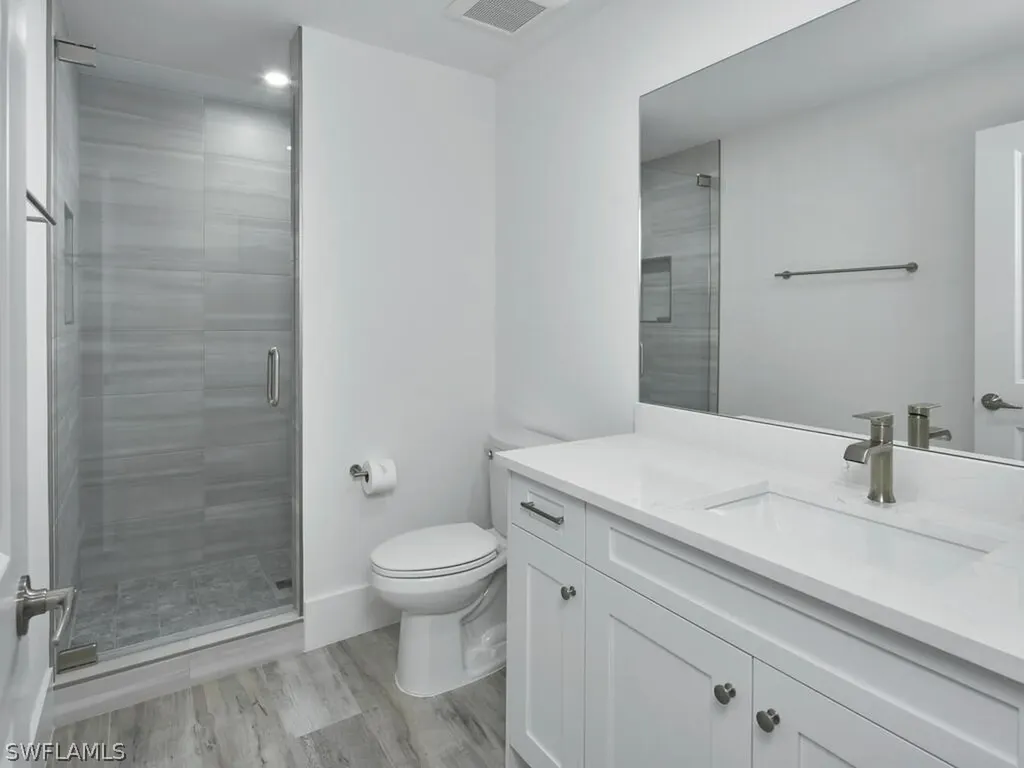 1448 10th Street N Naples FL 34102