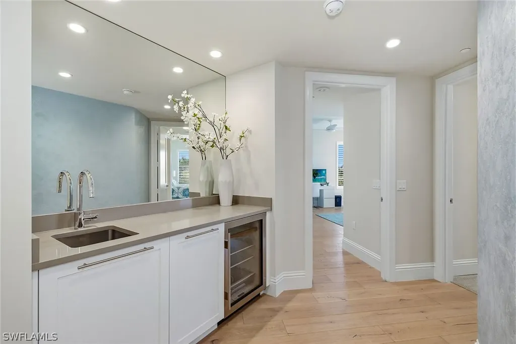13665 Vanderbilt Drive Naples FL 34110