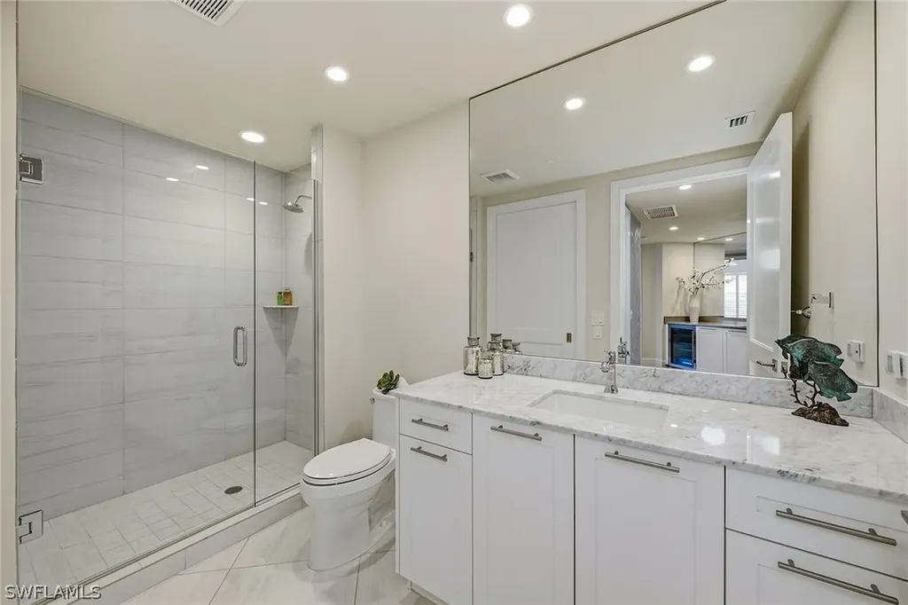 13665 Vanderbilt Drive Naples FL 34110