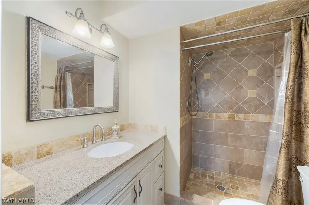 180 Turtle Lake Court Naples FL 34105