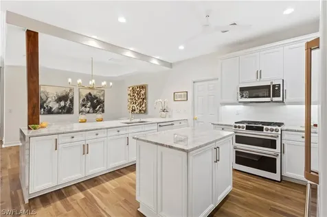 2834 Tiburon Boulevard E Naples FL 34109