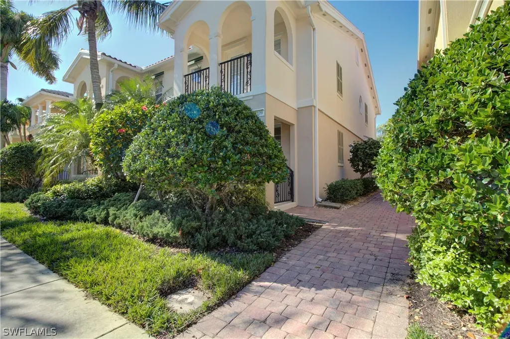 8109 Chianti Lane Naples FL 34114