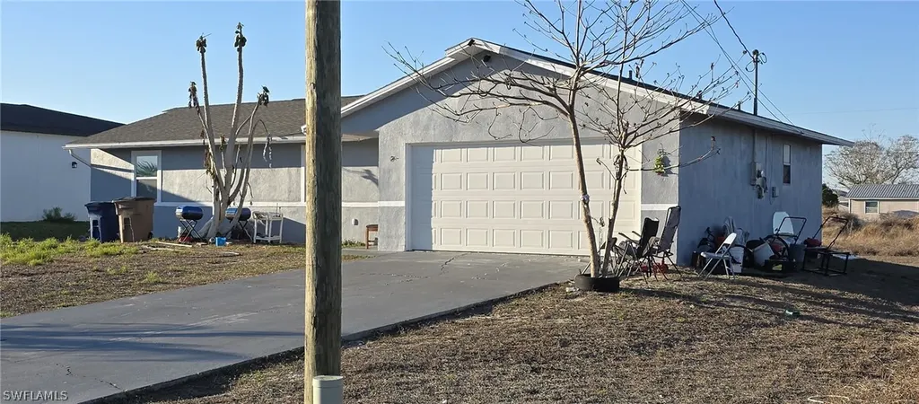 4002 13th Street SW Lehigh Acres FL 33976