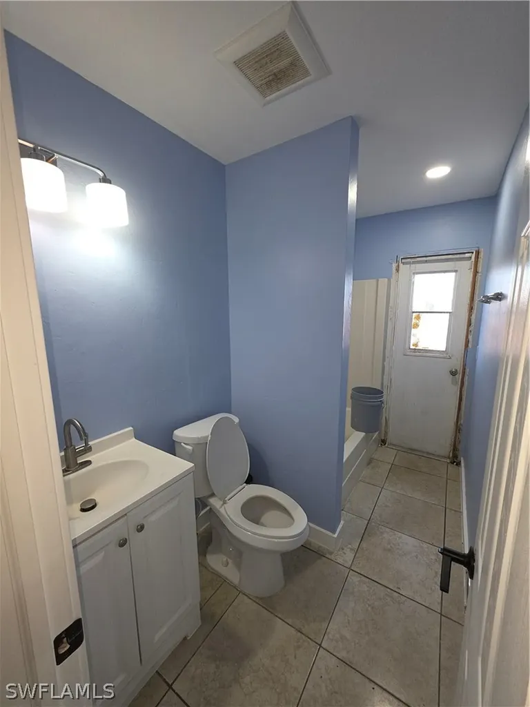 4002 13th Street SW Lehigh Acres FL 33976