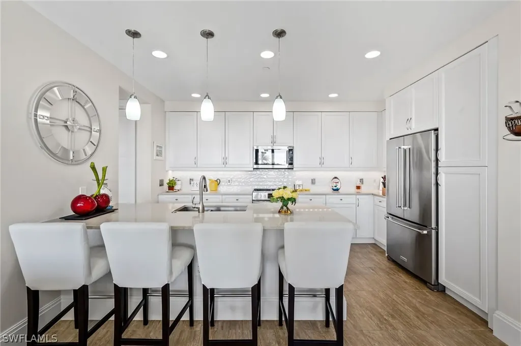 1035 3rd Avenue S Naples FL 34102