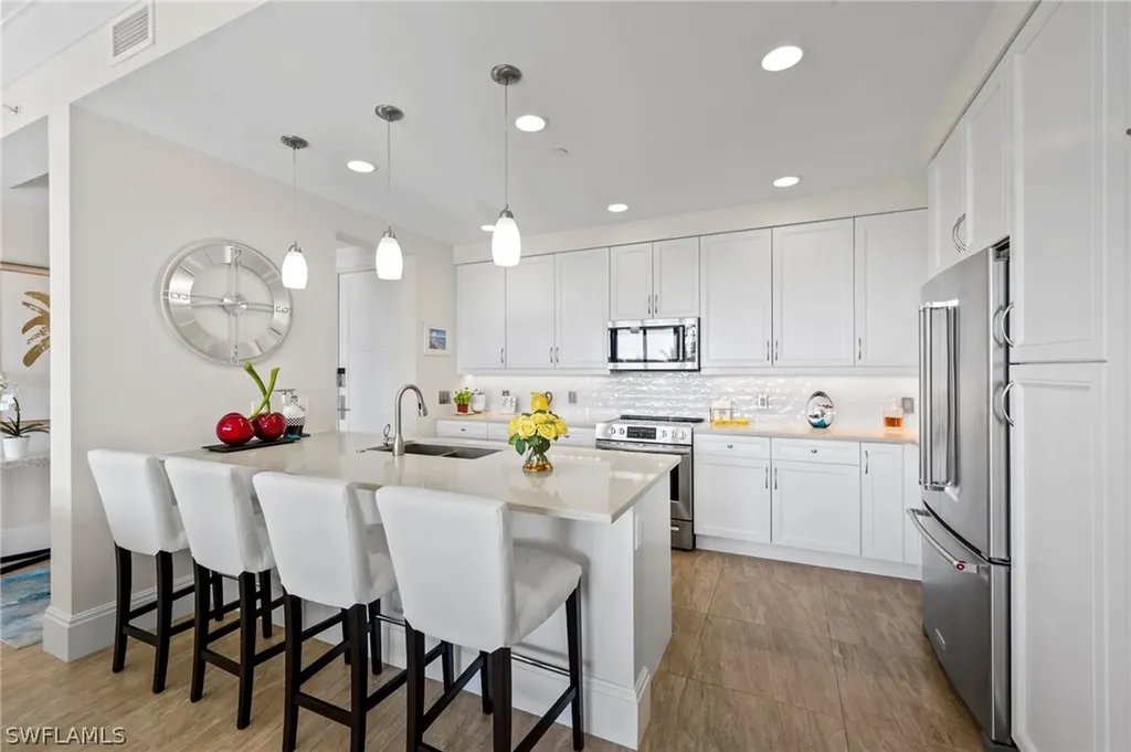 1035 3rd Avenue S Naples FL 34102