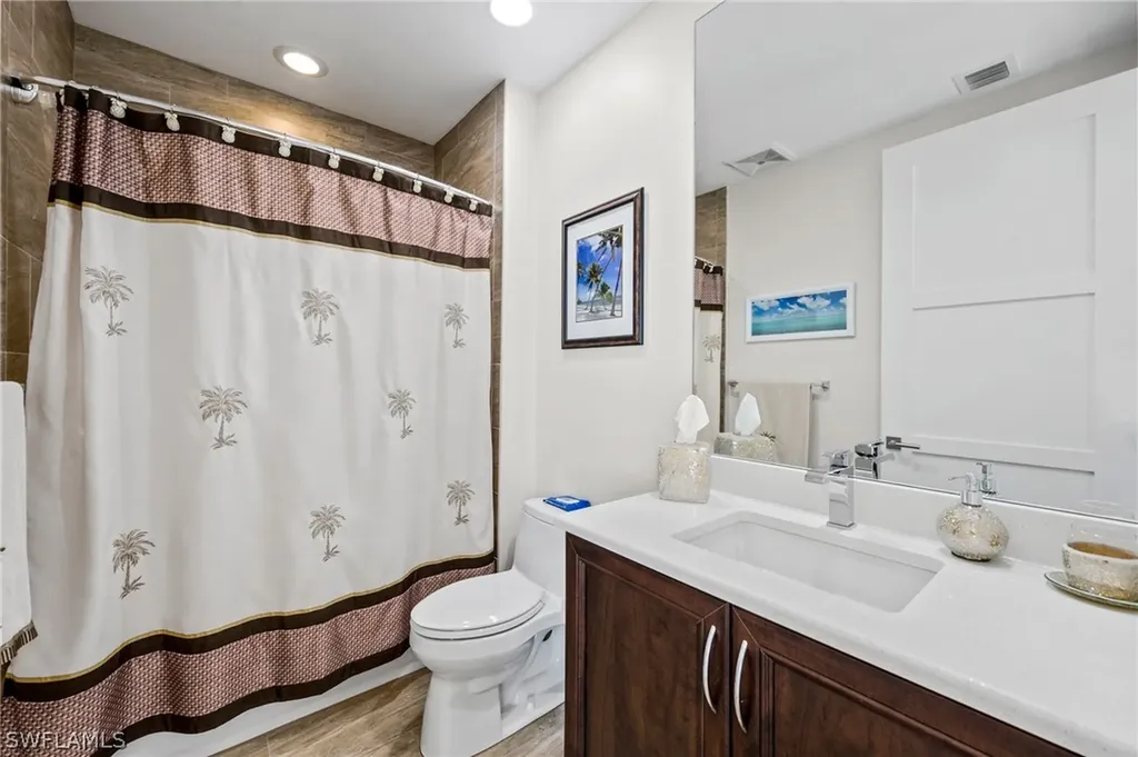 1035 3rd Avenue S Naples FL 34102