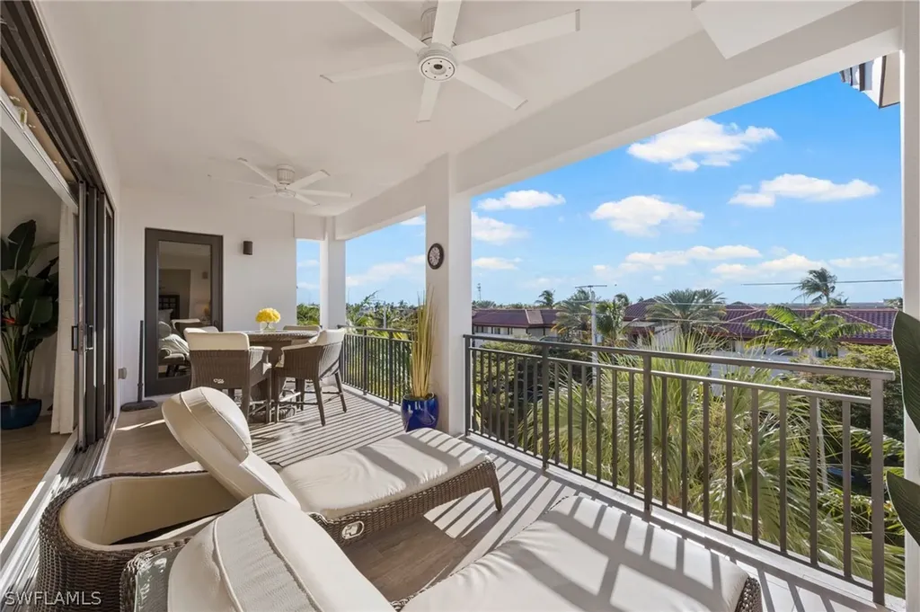 1035 3rd Avenue S Naples FL 34102