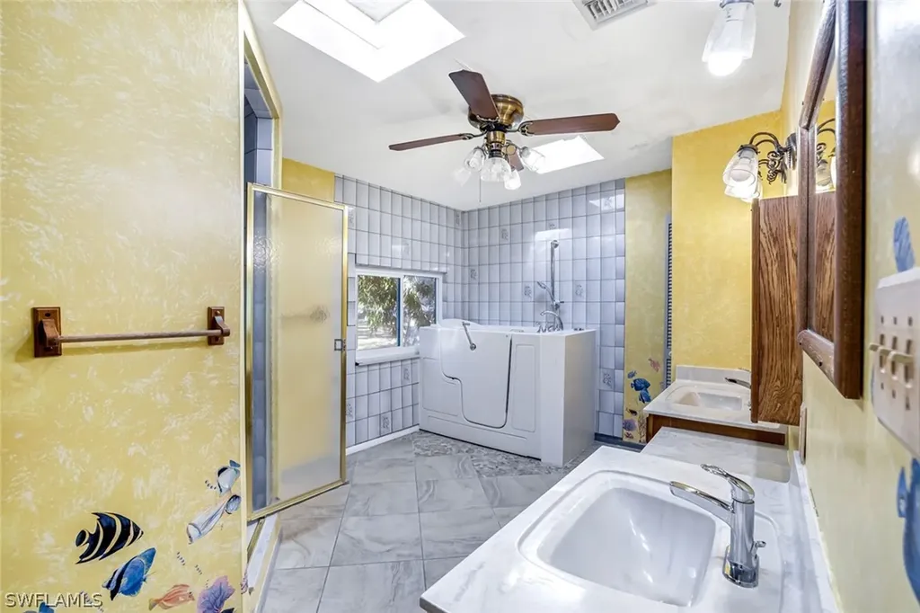 2805 Golden Gate Boulevard W Naples FL 34120
