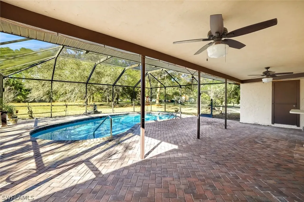 2805 Golden Gate Boulevard W Naples FL 34120