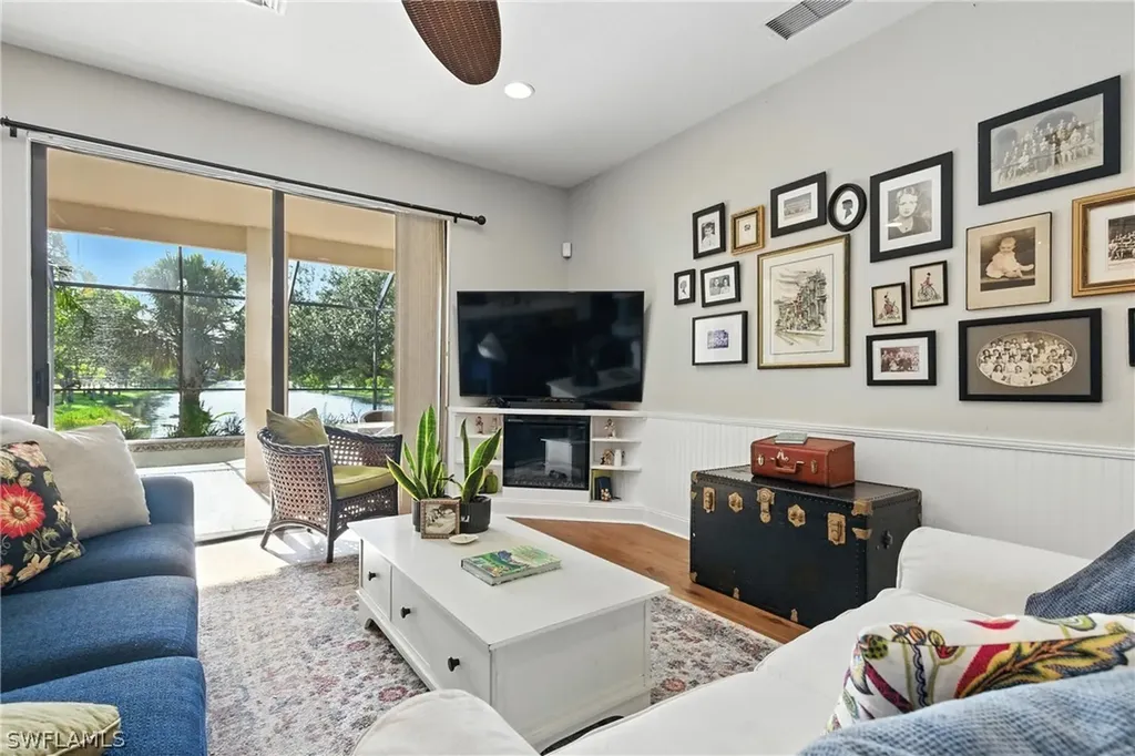 8843 Tropical Court Fort Myers FL 33908