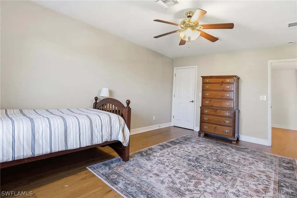 8843 Tropical Court Fort Myers FL 33908
