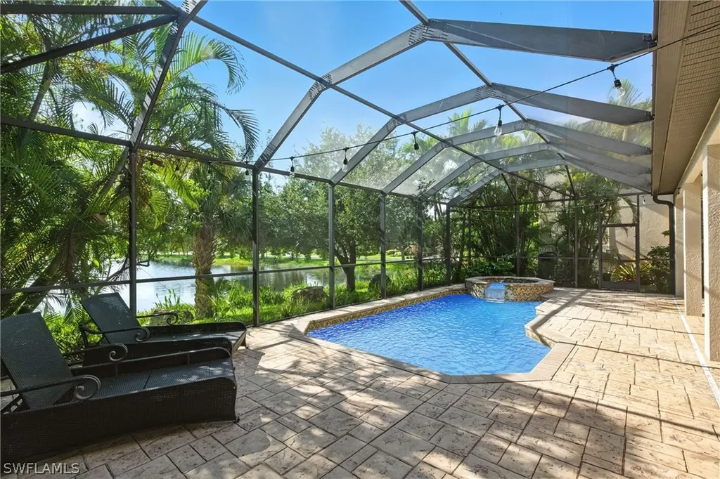 8843 Tropical Court Fort Myers FL 33908