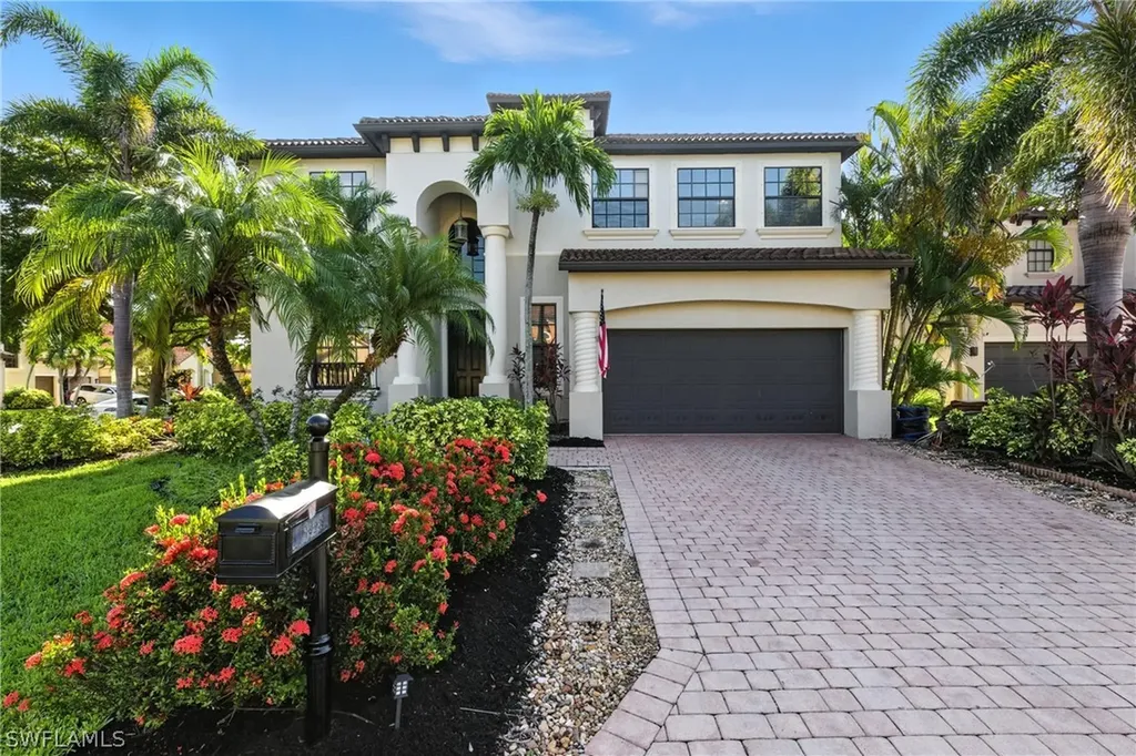 8843 Tropical Court Fort Myers FL 33908