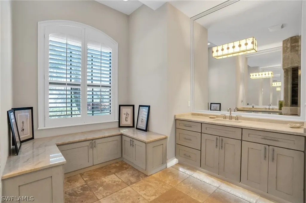 14862 Tybee Island Drive Naples FL 34119