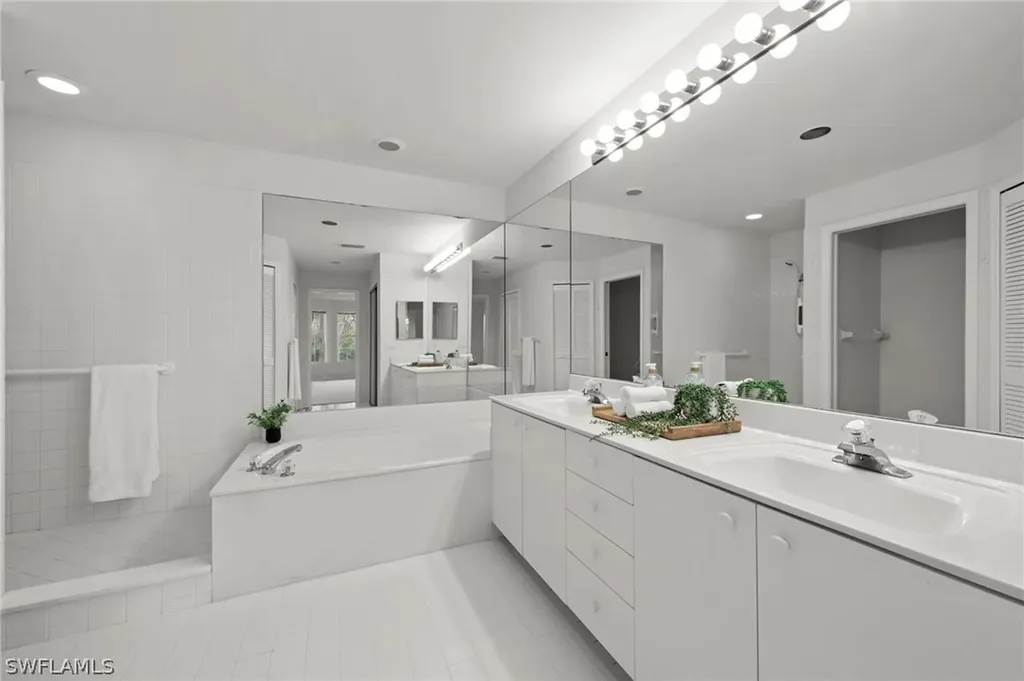8291 Grand Palm Drive Estero FL 33967