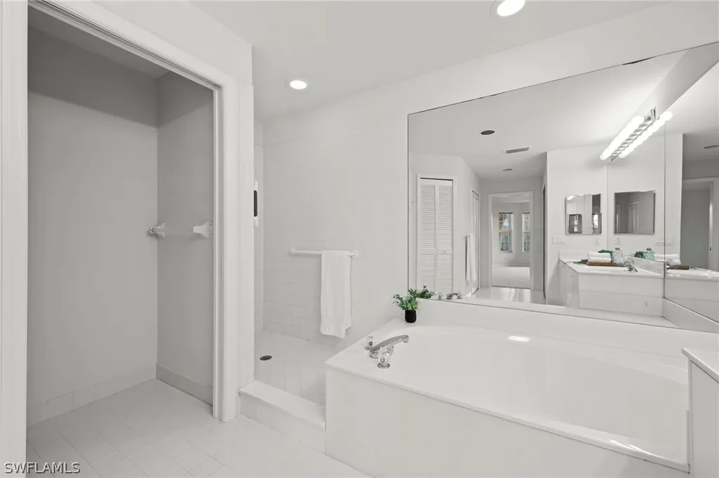 8291 Grand Palm Drive Estero FL 33967