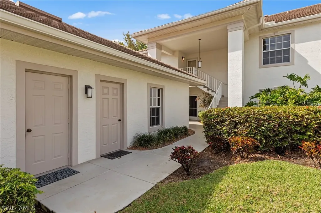 8291 Grand Palm Drive Estero FL 33967