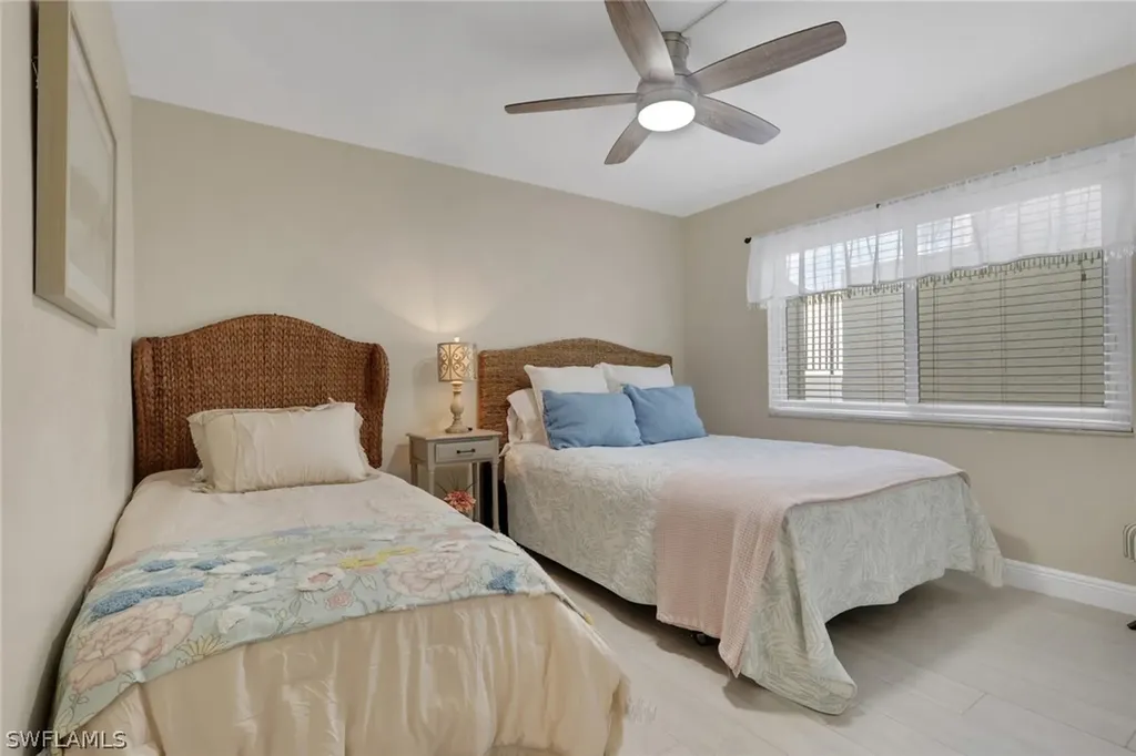 3510 Antarctic Circle Naples FL 34112