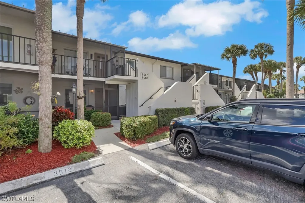 3510 Antarctic Circle Naples FL 34112