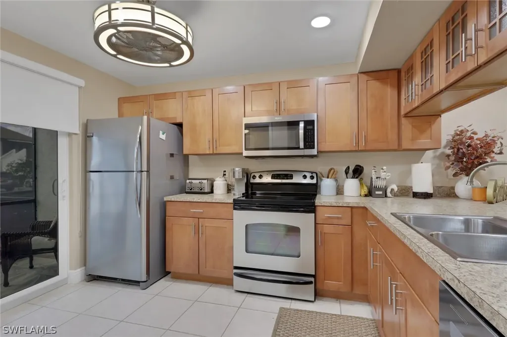 3510 Antarctic Circle Naples FL 34112