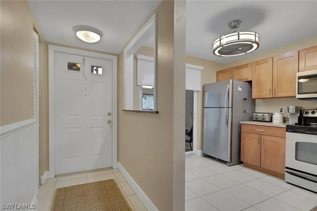 3510 Antarctic Circle Naples FL 34112