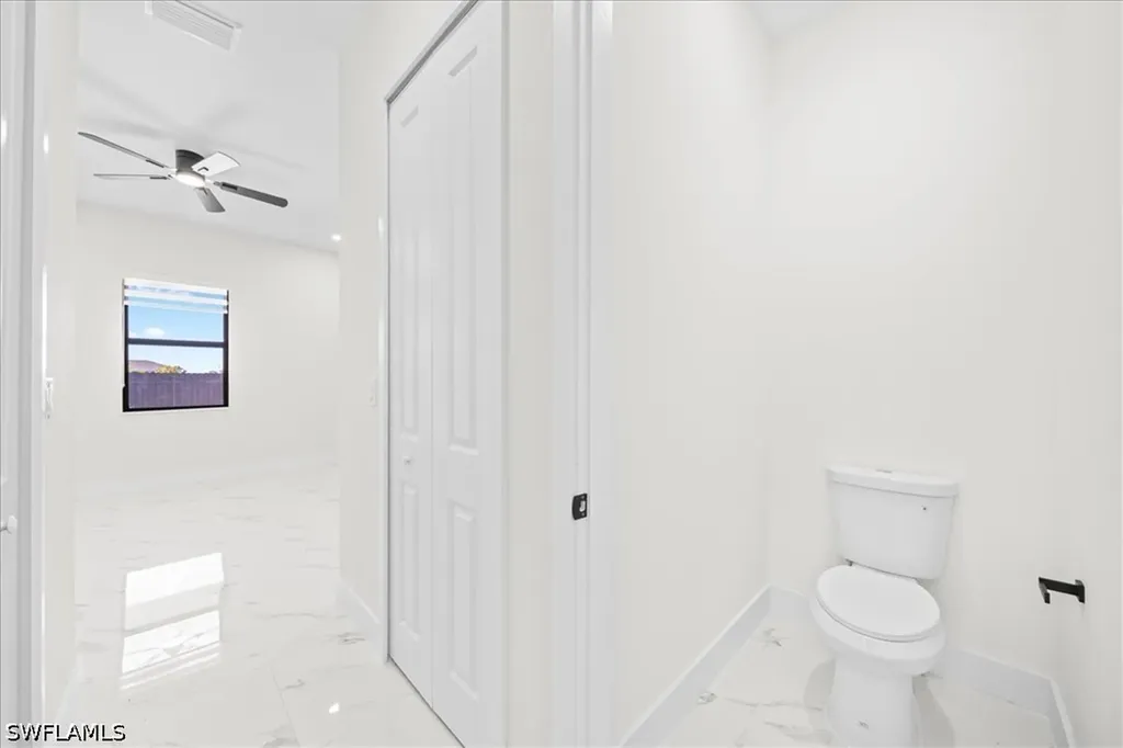 18 NE 11th Lane Cape Coral FL 33909