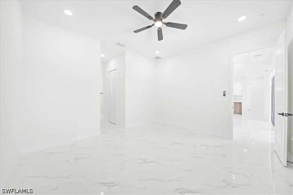 18 NE 11th Lane Cape Coral FL 33909