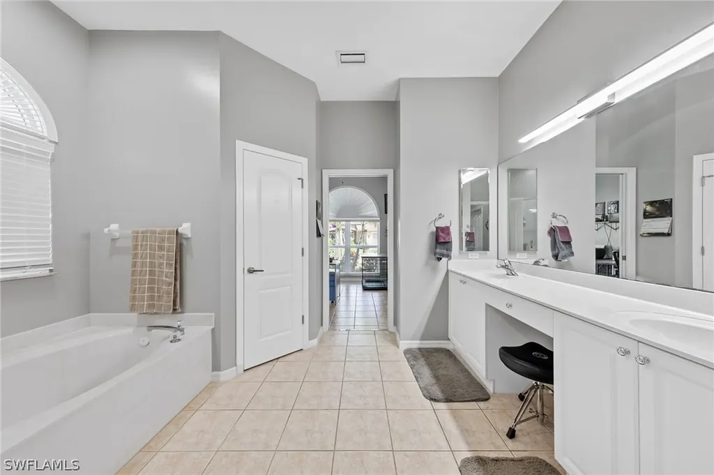 21511 Belhaven Way Estero FL 33928