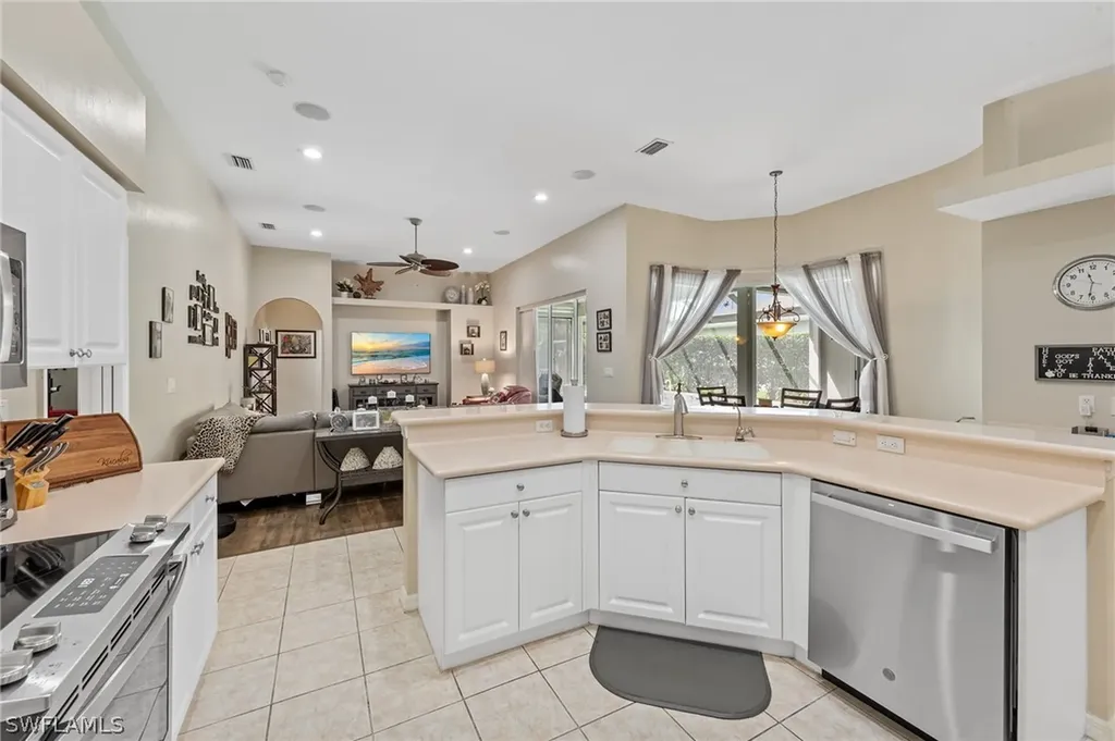 21511 Belhaven Way Estero FL 33928