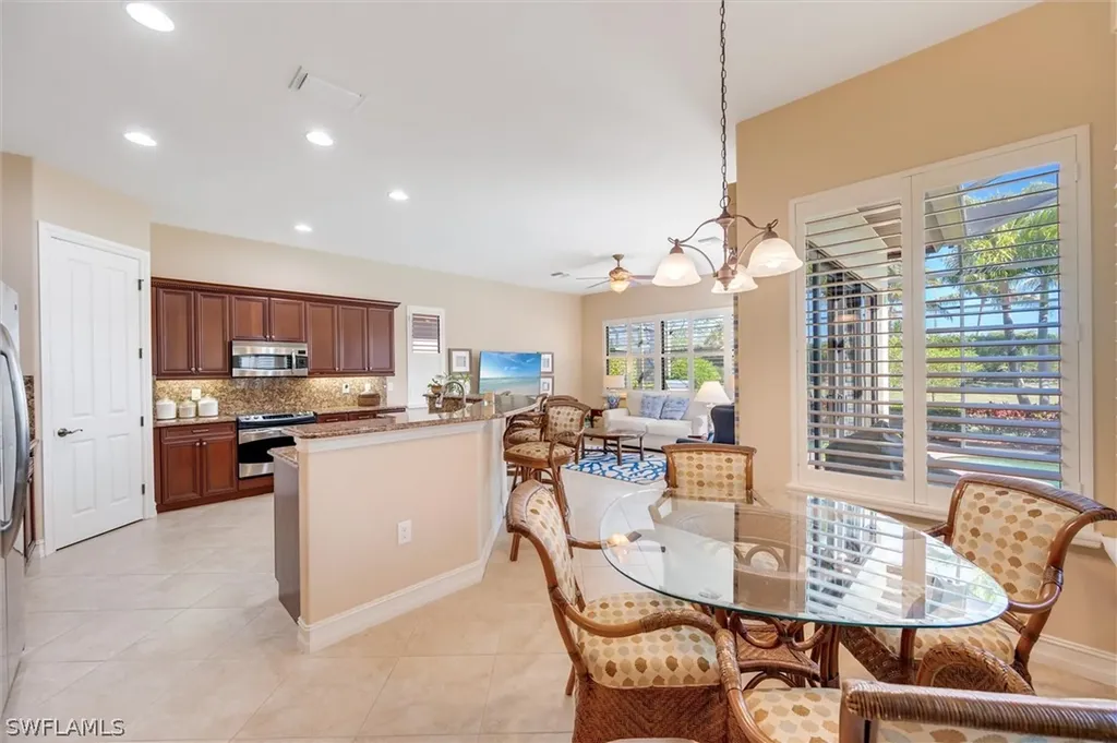 7660 Cottesmore Drive Naples FL 34113
