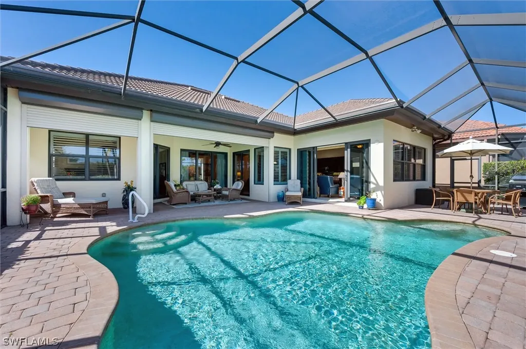 7660 Cottesmore Drive Naples FL 34113