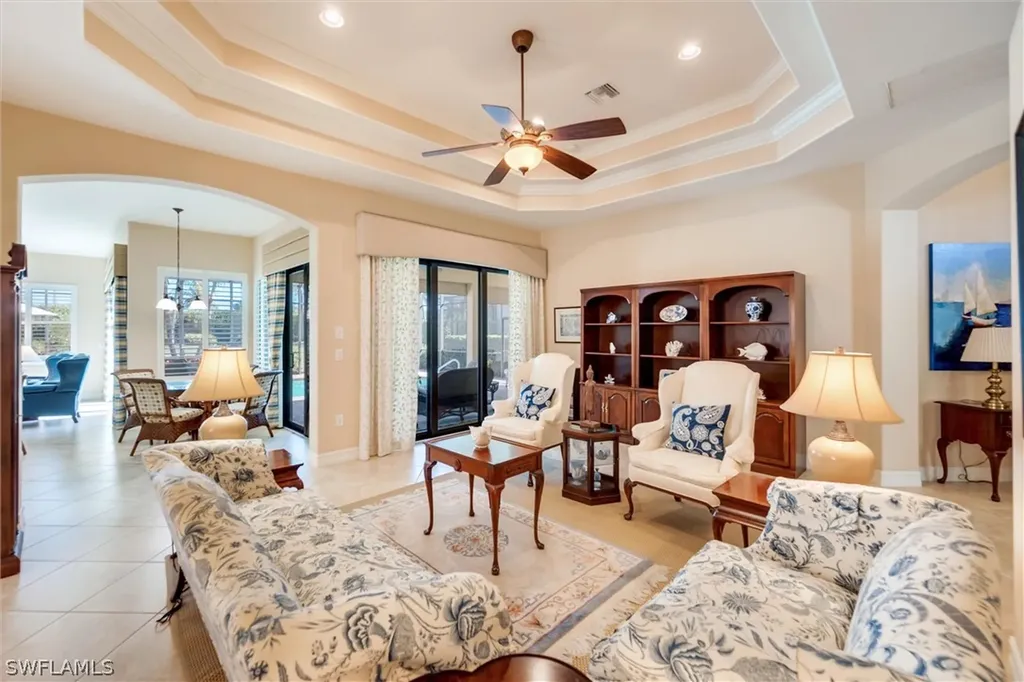 7660 Cottesmore Drive Naples FL 34113
