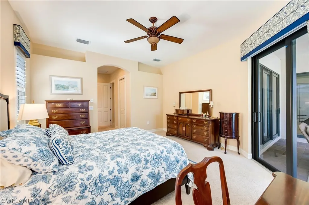 7660 Cottesmore Drive Naples FL 34113