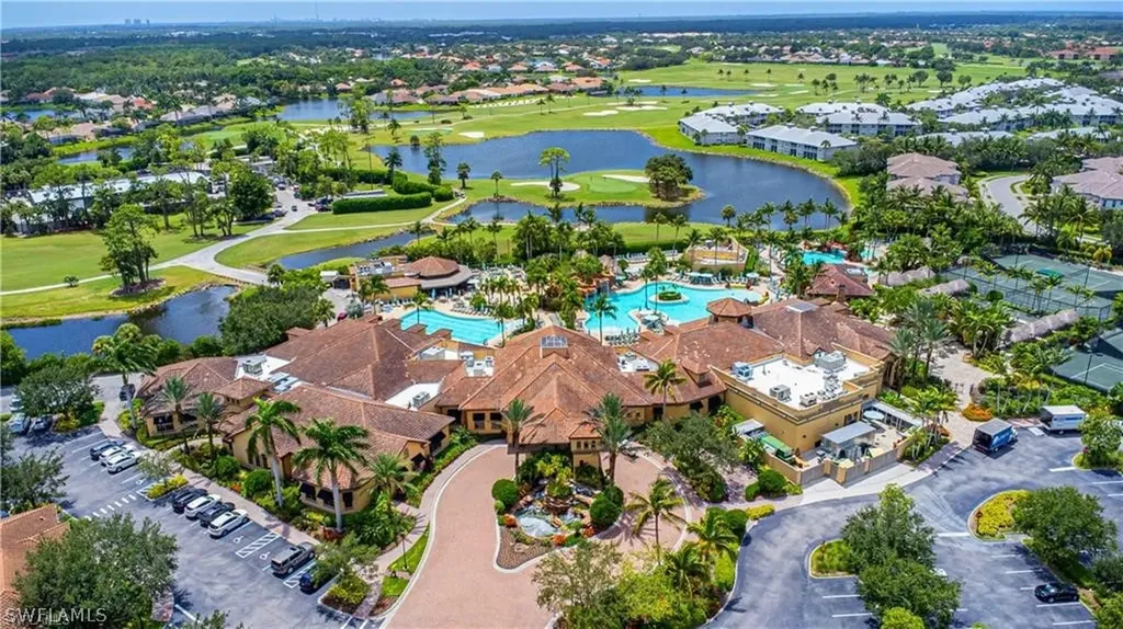 7660 Cottesmore Drive Naples FL 34113