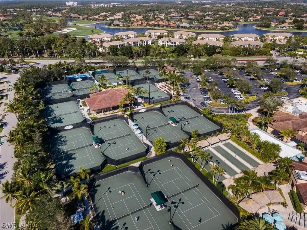 7660 Cottesmore Drive Naples FL 34113